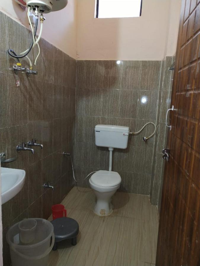Hotel Charanpaduka Badrinath Zewnętrze zdjęcie